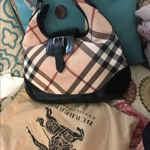 New House Nova Brook Hobo Black